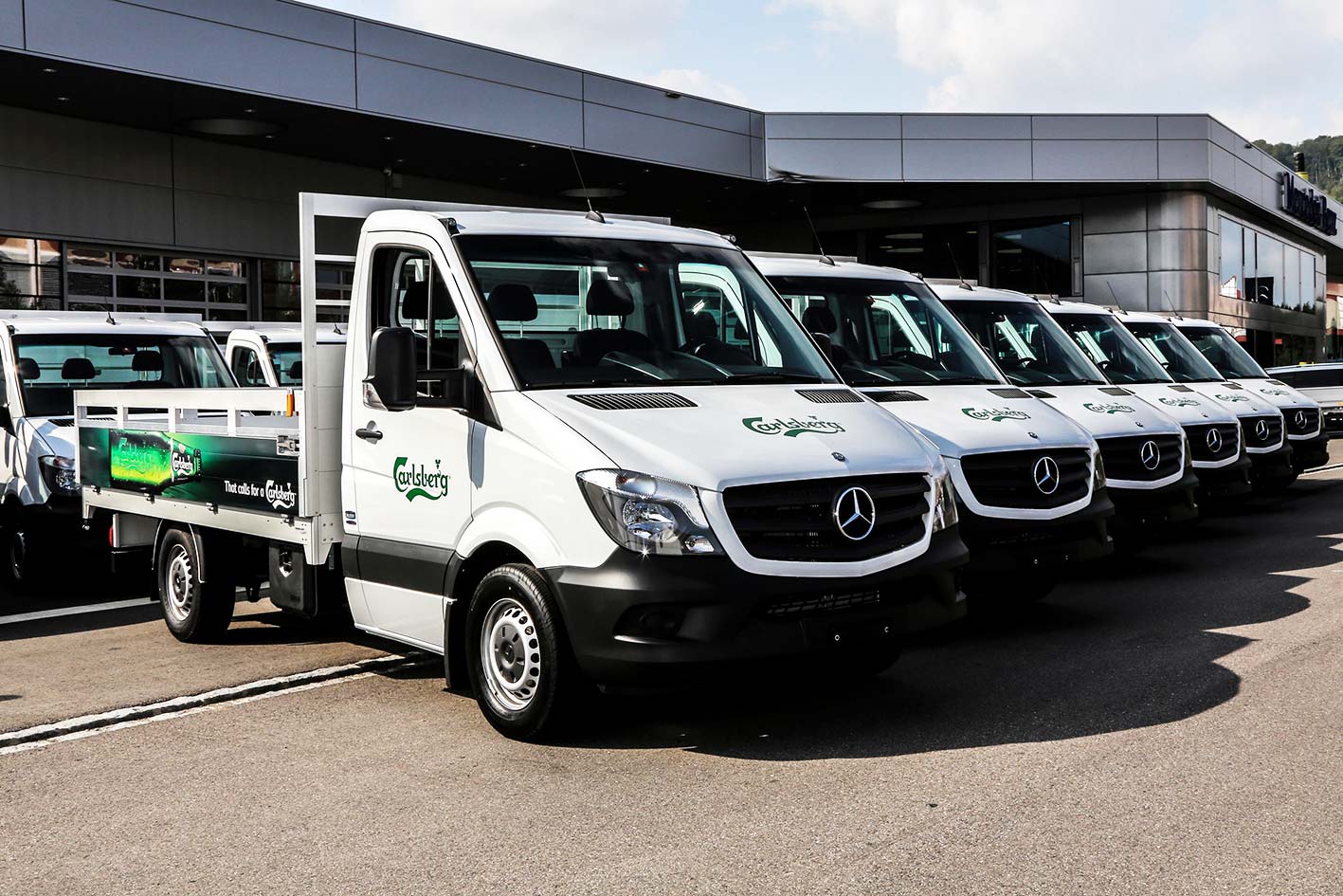 14 Mercedes Trucks  40 1